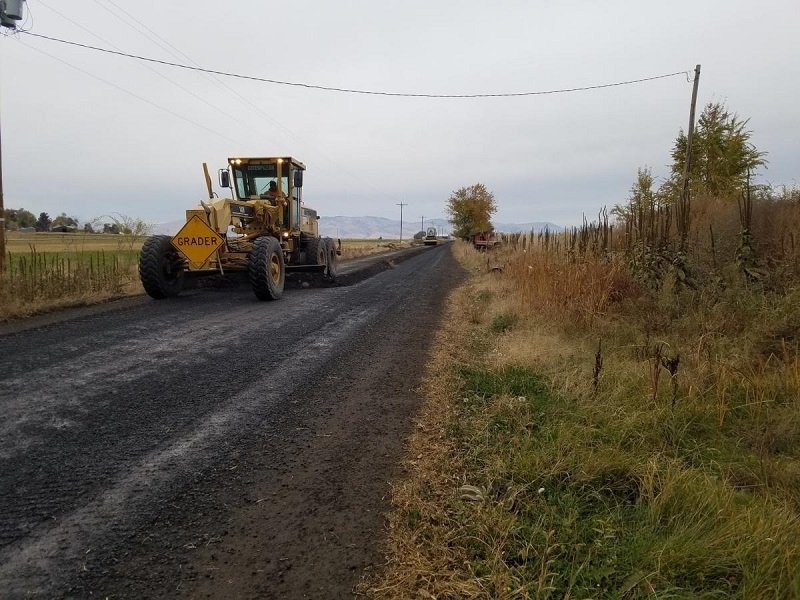 Gravel & Road Grading